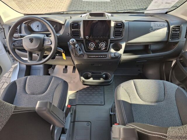 Kastenwagen Wohnmobil / Campervan CARADO CV 640 Multimedia / Diesel 90l / Markise
