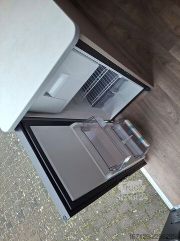 Kastenwagen Wohnmobil / Campervan CARADO pro CV 640 Rahmenfenster, Multimediapaket