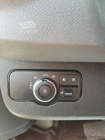 Umpikorja-auto MERCEDES-BENZ Sprinter 314 AUTOMATIK NAVI DISTRONIC KAMERA LED