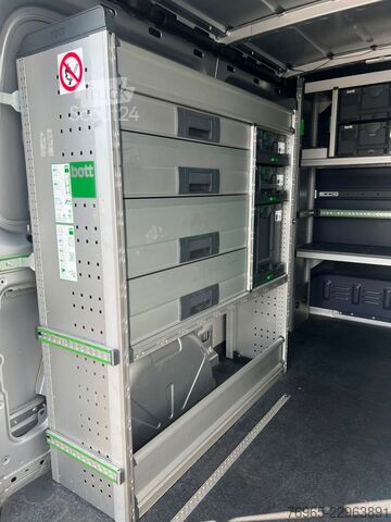 Umpikorja-auto MERCEDES-BENZ Sprinter 314 AUTOMATIK NAVI DISTRONIC KAMERA LED