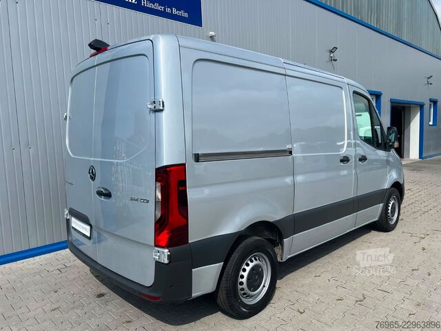 Umpikorja-auto MERCEDES-BENZ Sprinter 314 AUTOMATIK NAVI DISTRONIC KAMERA LED