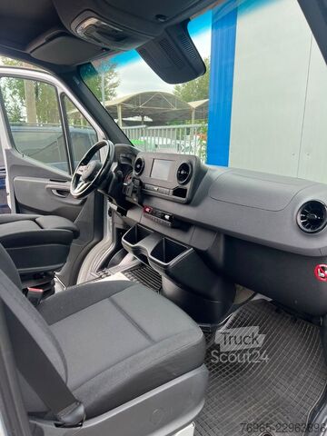 Umpikorja-auto MERCEDES-BENZ Sprinter 314 AUTOMATIK NAVI DISTRONIC KAMERA LED