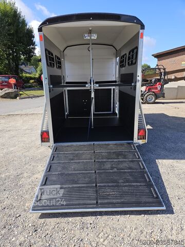 Rimorchio per cavalli Böckmann Portax L SR