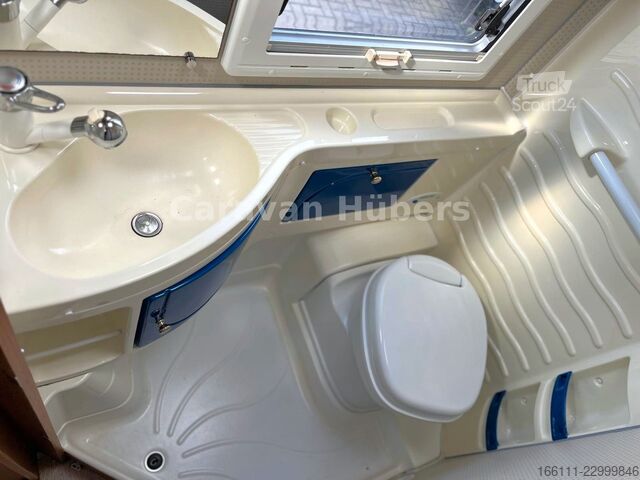 Halvintegrerad husbil RAPIDO 707 F  - Festbett -  - Solar - AHK -