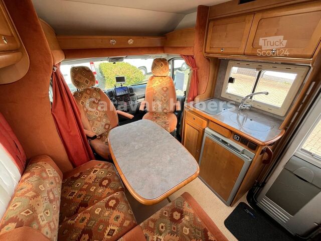Halvintegrerad husbil RAPIDO 707 F  - Festbett -  - Solar - AHK -