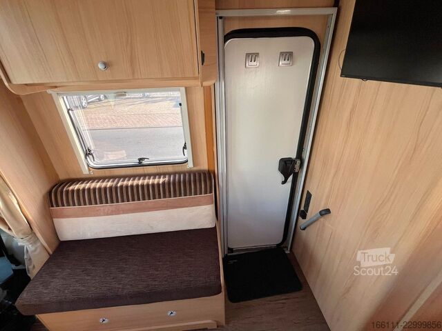 Halvintegrerad husbil SUNLIGHT T 67 - Hubbett - Einzelbetten -
