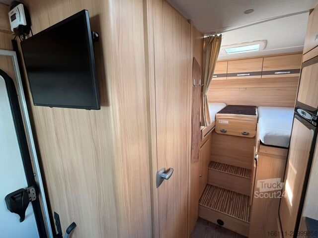 Halvintegrerad husbil SUNLIGHT T 67 - Hubbett - Einzelbetten -