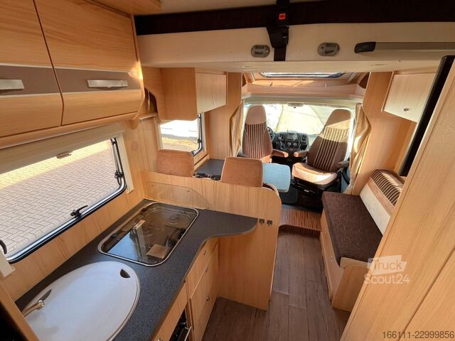Halvintegrerad husbil SUNLIGHT T 67 - Hubbett - Einzelbetten -
