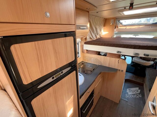 Halvintegrerad husbil SUNLIGHT T 67 - Hubbett - Einzelbetten -