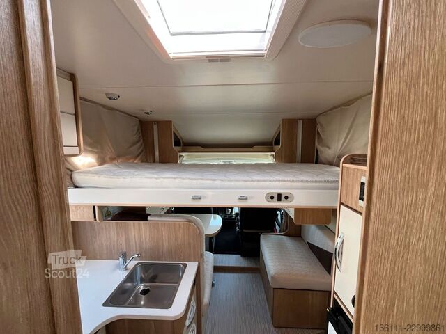 Halvintegrerad husbil RIMOR Seal 95 P - Einzelbetten - Hubbett -