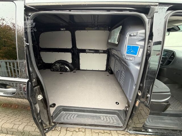 Panelová dodávka MERCEDES-BENZ Vito 116 CDI Automatik Klima Kamera lang