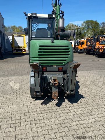 Mobiele graafmachine Hansa Bagger APZ531H