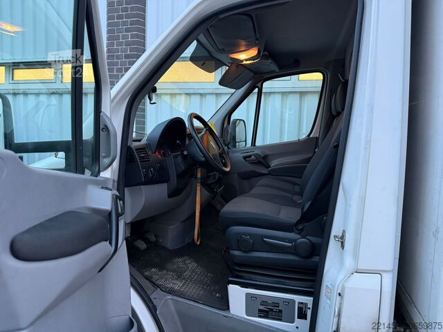 Transporteur avec valise Volkswagen Crafter 35 Koffer