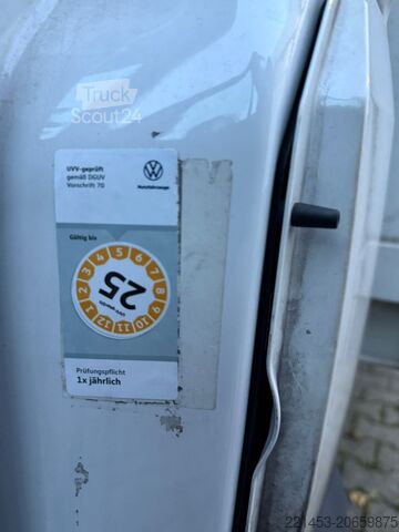 Transporteur avec valise Volkswagen Crafter 35 Koffer