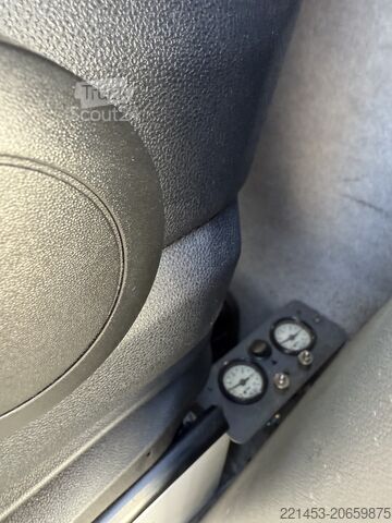 Transporteur avec valise Volkswagen Crafter 35 Koffer