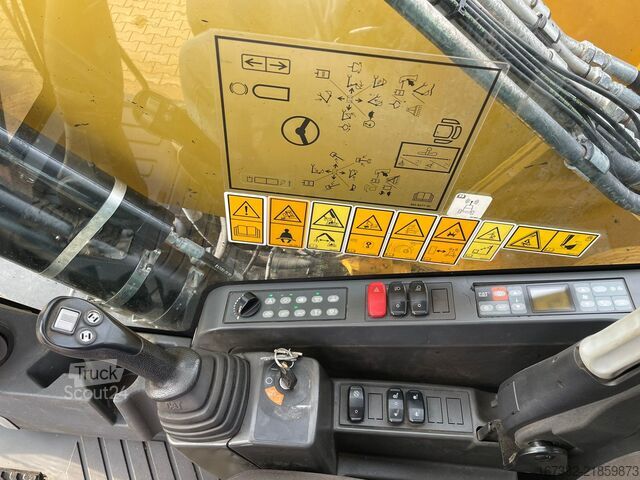 Μηχανή χειρισμού υλικών Caterpillar MH3024
