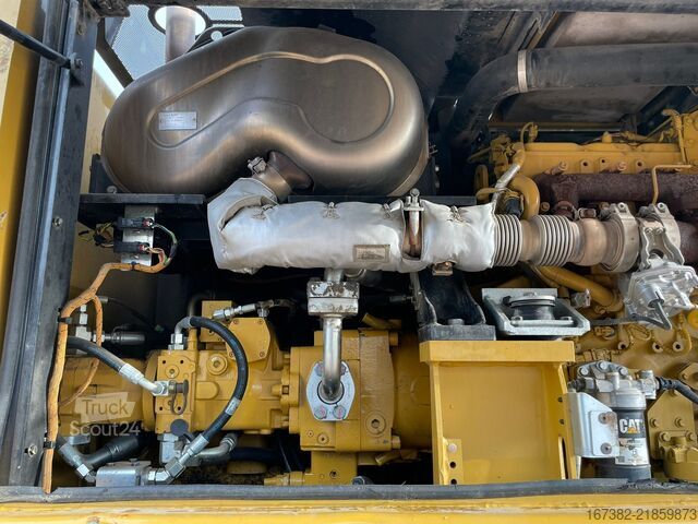 Μηχανή χειρισμού υλικών Caterpillar MH3024