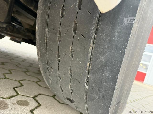 Tung lastbil MAN TGX 26.500 6x2 Hydraulik Exklusiv Innenraum