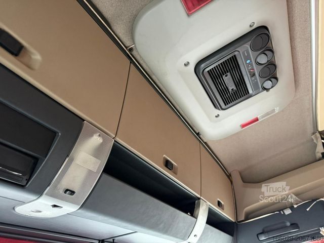 Standard dragbil MAN TGX 26.500 6x2 Hydraulik Exklusiv Innenraum