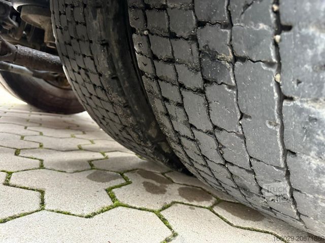 Standard dragbil MAN TGX 26.500 6x2 Hydraulik Exklusiv Innenraum