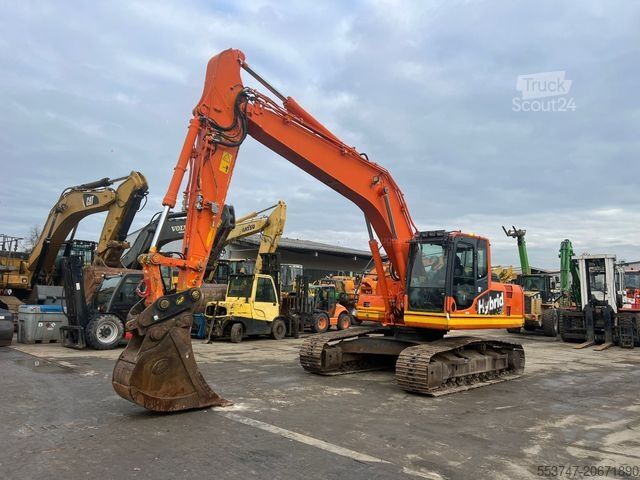 Гусеничный экскаватор KOMATSU Komatsu HB 215 LC-1