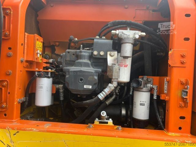 Гусеничный экскаватор KOMATSU Komatsu HB 215 LC-1