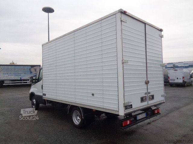 Furgone personalizzato IVECO DAILY 35C14 - 3750