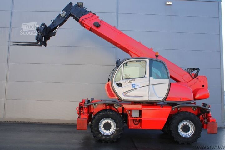 Manipulador telescópico Manitou MRT 2150 Privilege