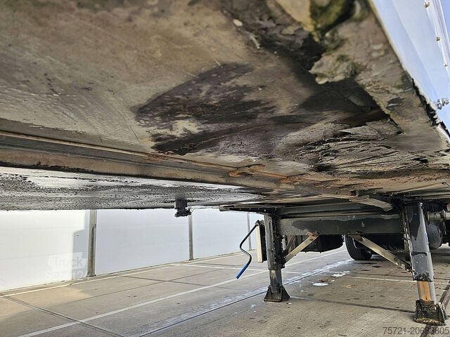 Koel-vriestransport SYSTEM TRAILERS Thermoking SLX Spect