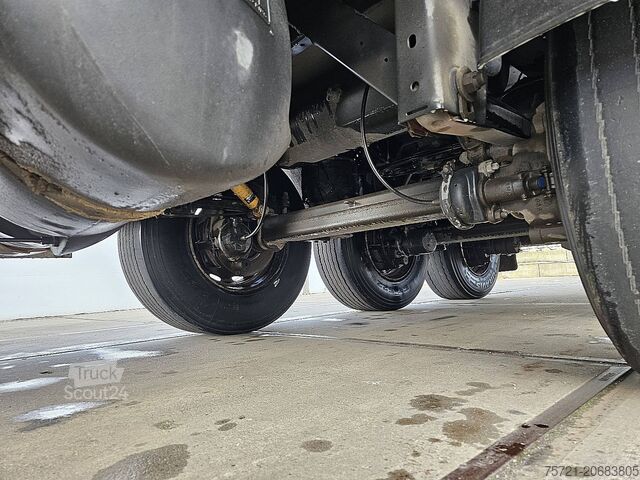 Koel-vriestransport SYSTEM TRAILERS Thermoking SLX Spect