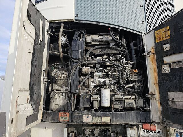 Koel-vriestransport SYSTEM TRAILERS Thermoking SLX Spect