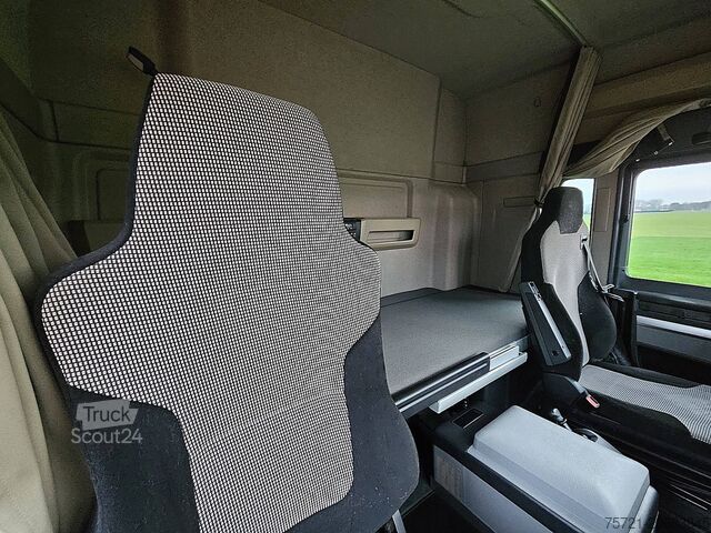 Standaard trekker M.A.N. 18.460 TGX