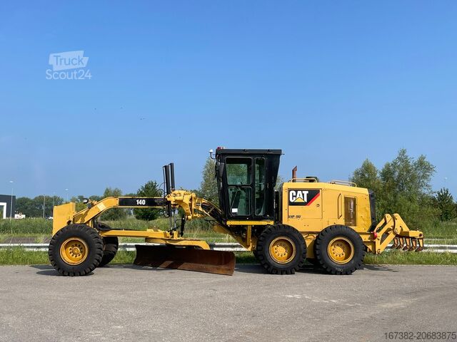 Niveladora Caterpillar 140GC