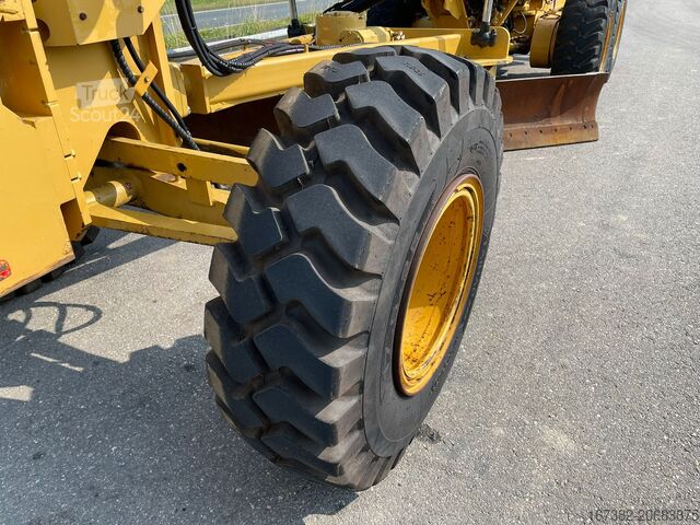 Grader Caterpillar 140GC