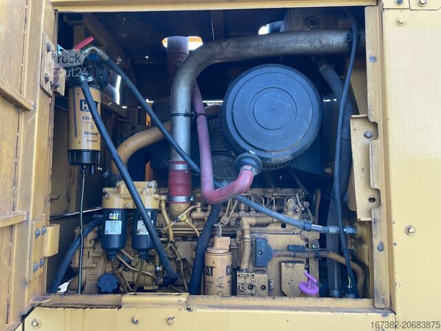 Niveladora Caterpillar 140GC