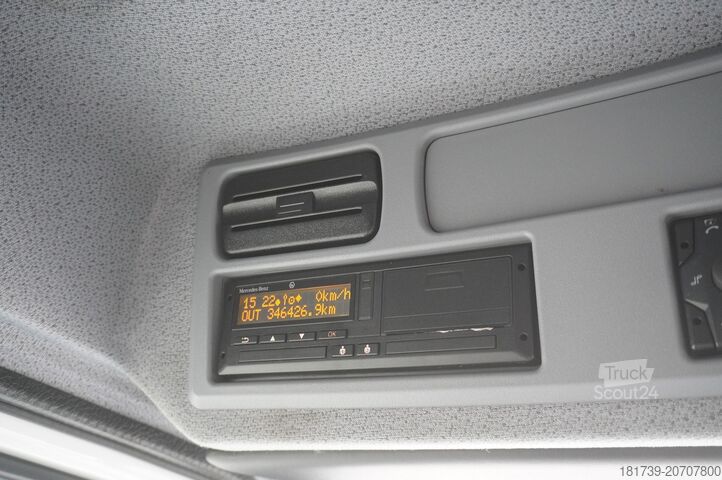 Автовоз Mercedes-Benz Atego 818 /E6/ NEW GALVANIZED tow truck