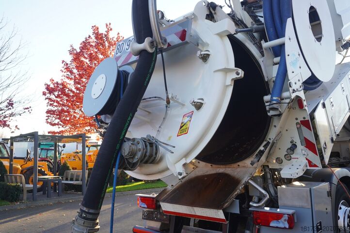 WUKO MAN TGM 26.340 E6 / RIVARD sewage cleaner