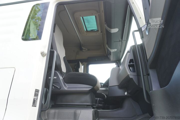 BDF MAN TGX 18.430 / BDF 7.5 m / sleeping cab