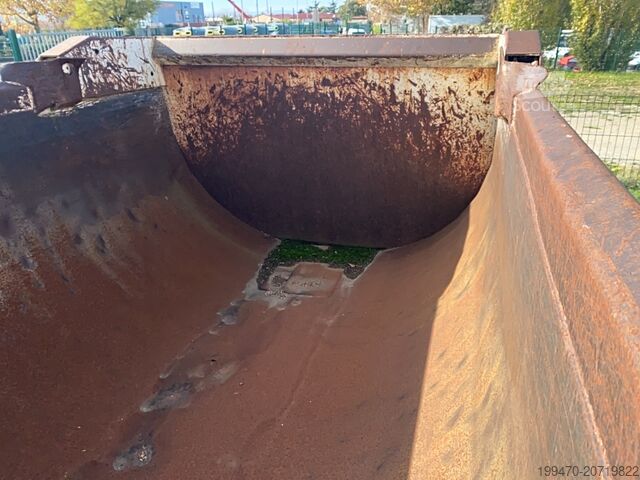 Kippauflieger ROBUSTE KAISER S3302V Steel Trailer