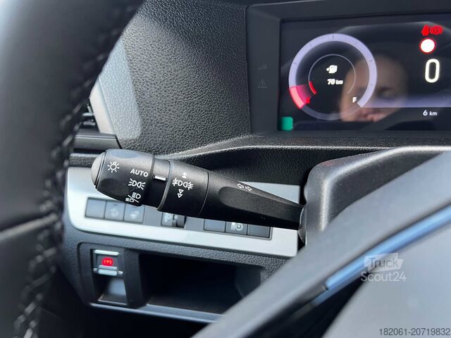 Minibuss FIAT Scudo Serie 3 Multicab L3 180 AT, Connect+Works