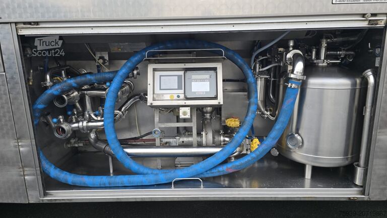 LKW mit Tankaufbau MAN TGS 26.440