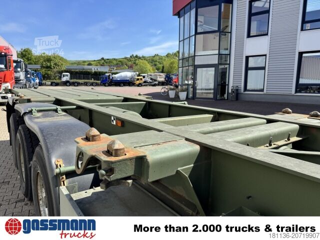 Auflieger-Wechselfahrgestell Doll U-74.0 3-Achs Containerchassis, 2x20/20/30/40ft,