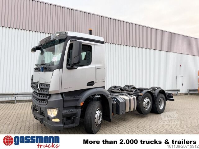 Саміоскид Mercedes-Benz Arocs 2542/45 L 6x2/4, Vorlauflenk-/liftachse,