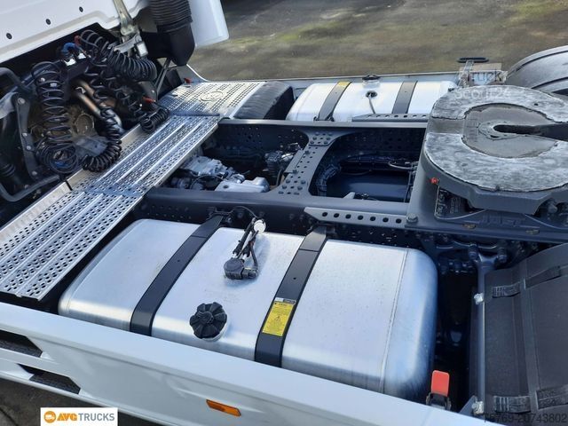 Standaard trekker MERCEDES-BENZ 1851 LS ACTROS L BIG Retarder Standklima 2xTank