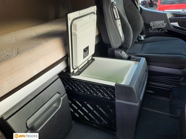 Standaard trekker MERCEDES-BENZ 1851 LS ACTROS L BIG Retarder Standklima 2xTank