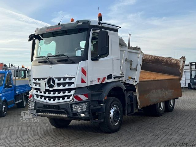 Трьохсторонній самоскид MERCEDES-BENZ Arocs 2645 K 6x4 3-Achs Kipper Meiller Bordmatik
