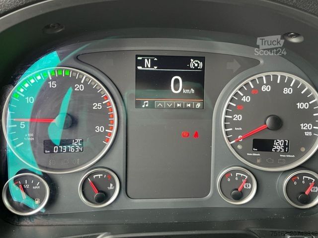 Саміоскид MAN TG-X 26.430 6x4 3-Achs Kipper Bordmatik nur 73 t