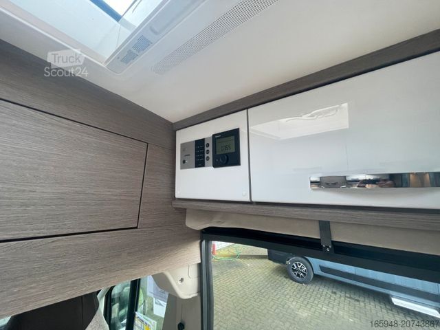 Camper van PÖSSL Roadcruiser Revolution | 180PS*LED*Premium Pak*