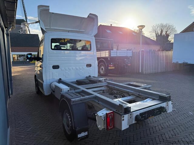 BE-SZM Volkswagen Crafter 2.0 TDI 180PK Be Trekker DSG Airco