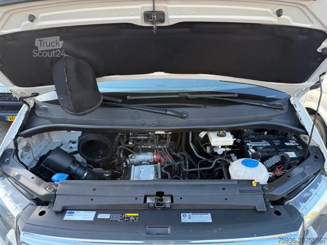 BE-SZM Volkswagen Crafter 2.0 TDI 180PK Be Trekker DSG Airco